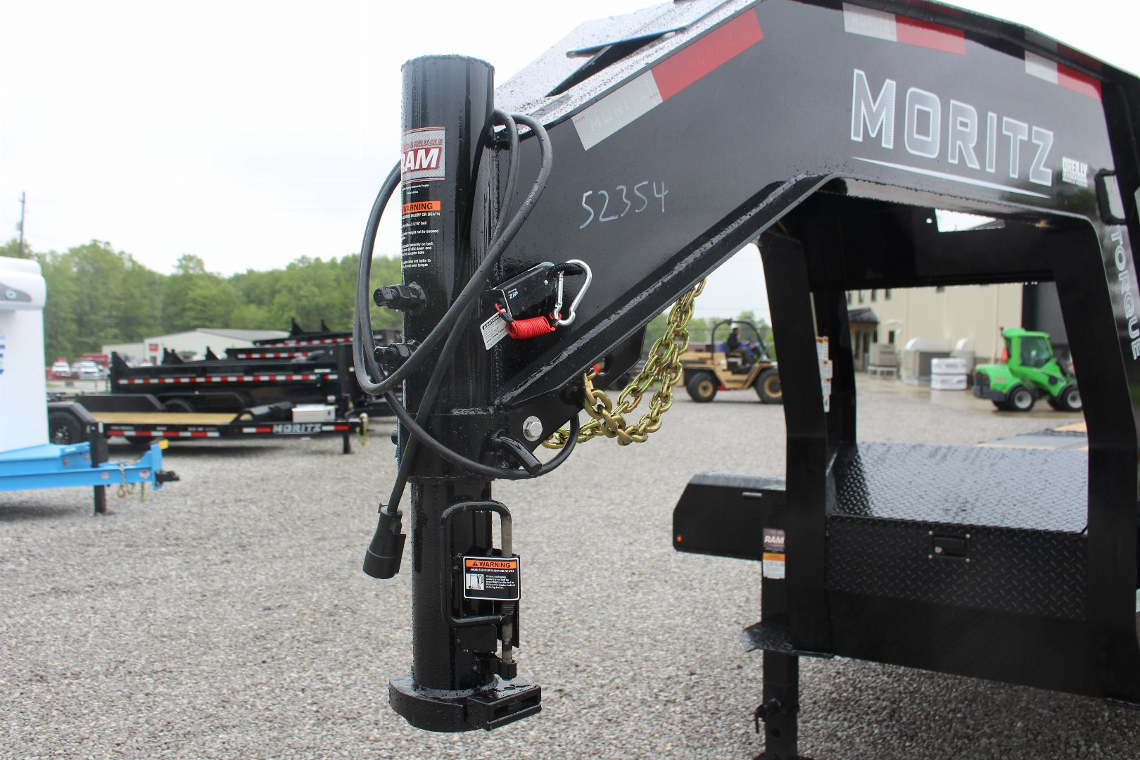 New 2025 Moritz FDGH Hydraulic Tail 30' GOOSENECK Deckover Flatbed Trailer- 25900# GVW