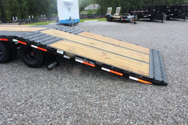 New 2025 Moritz FDGH Hydraulic Tail 30' GOOSENECK Deckover Flatbed Trailer- 25900# GVW