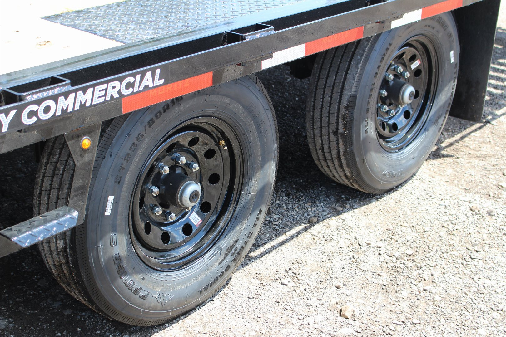 New 2025 Moritz 8' 6" x 20' + 4' Deckover Flatbed w/ Beavertail - Aluminum Ramps - 14,000# GVW