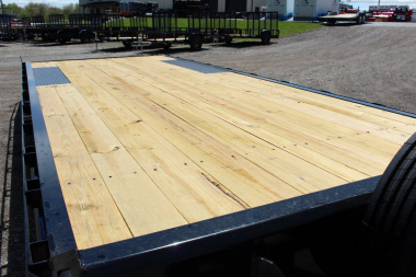 New 2025 Moritz 8' 6" x 20' + 4' Deckover Flatbed w/ Beavertail - Aluminum Ramps - 14,000# GVW