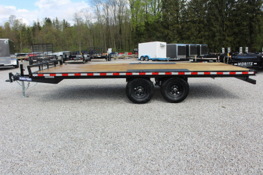 New 2025 Sure-Trac 8.5' x 18' Low Profile Deckover Flatbed Trailer With Steel Ramps - 9900# GVW