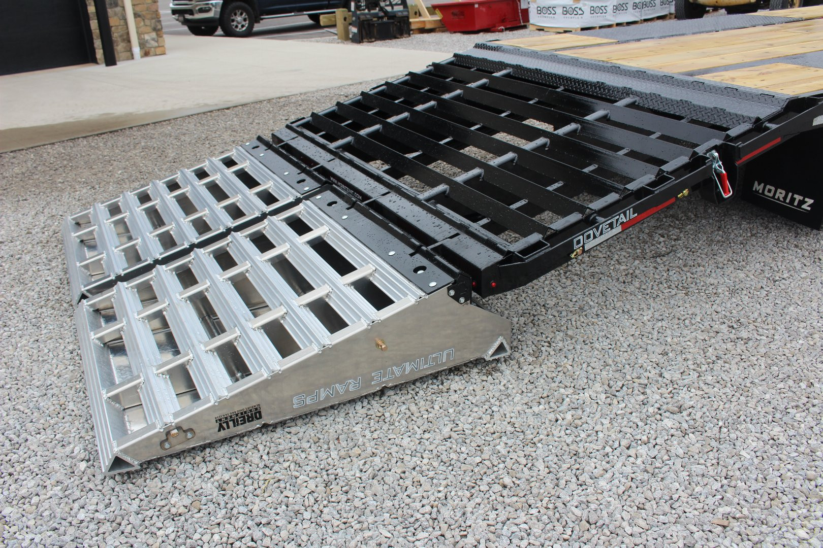 New 2025 Moritz FDGH DT 25' + 5' GOOSENECK Deckover Flatbed Trailer- Full Width Aluminum Ramps- 22900# GVW