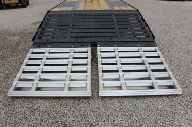 New 2025 Moritz FDGH DT 25' + 5' GOOSENECK Deckover Flatbed Trailer- Full Width Aluminum Ramps- 22900# GVW