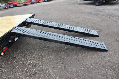 New 2025 Sure-Trac 8.5' x 20' Low Profile Deckover Flatbed Trailer With Steel Ramps - 9900# GVW