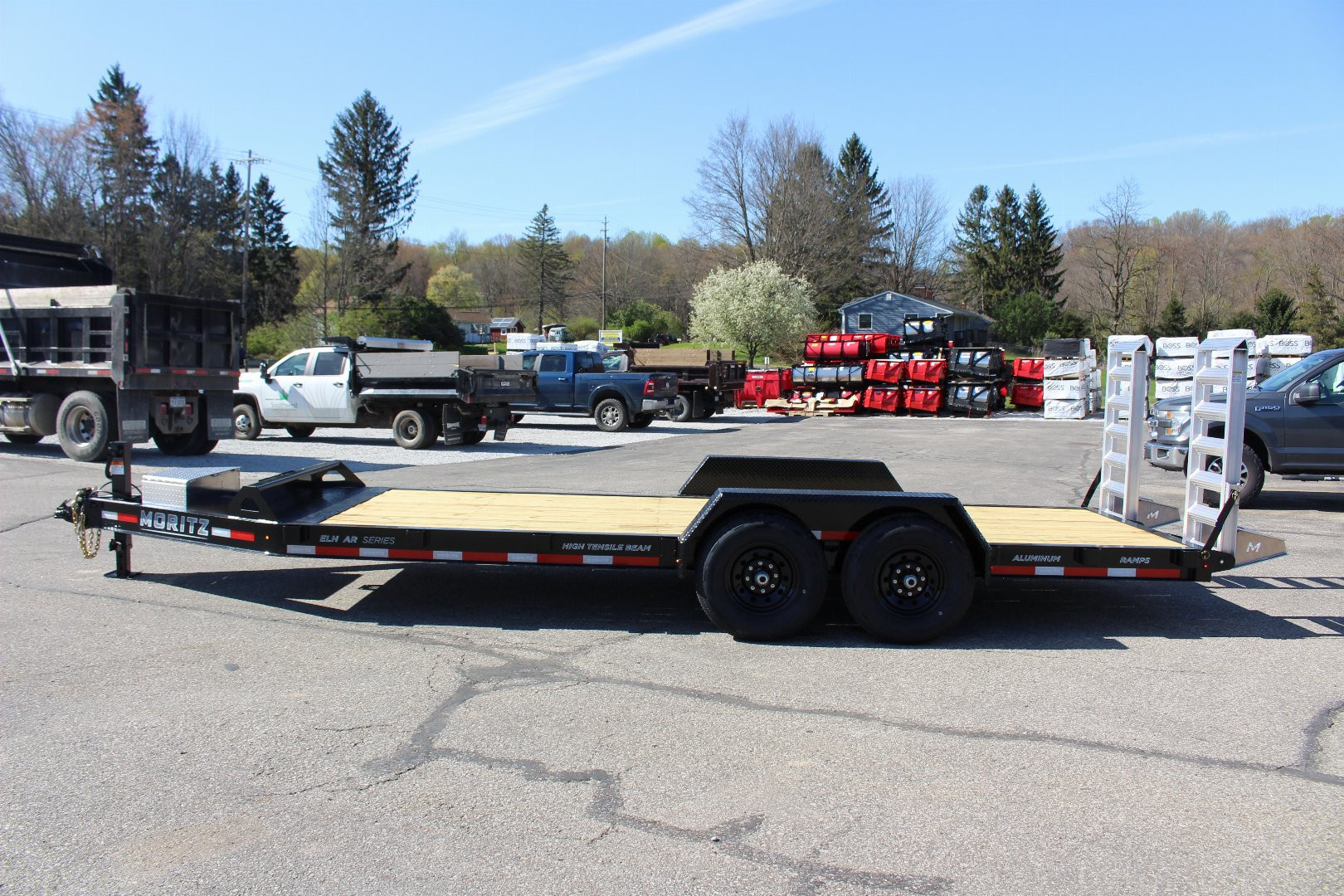 New 2025 Moritz ELBH 7' x 20' Low Pro - Aluminum Ramps - Equipment Trailer - 14000# GVW