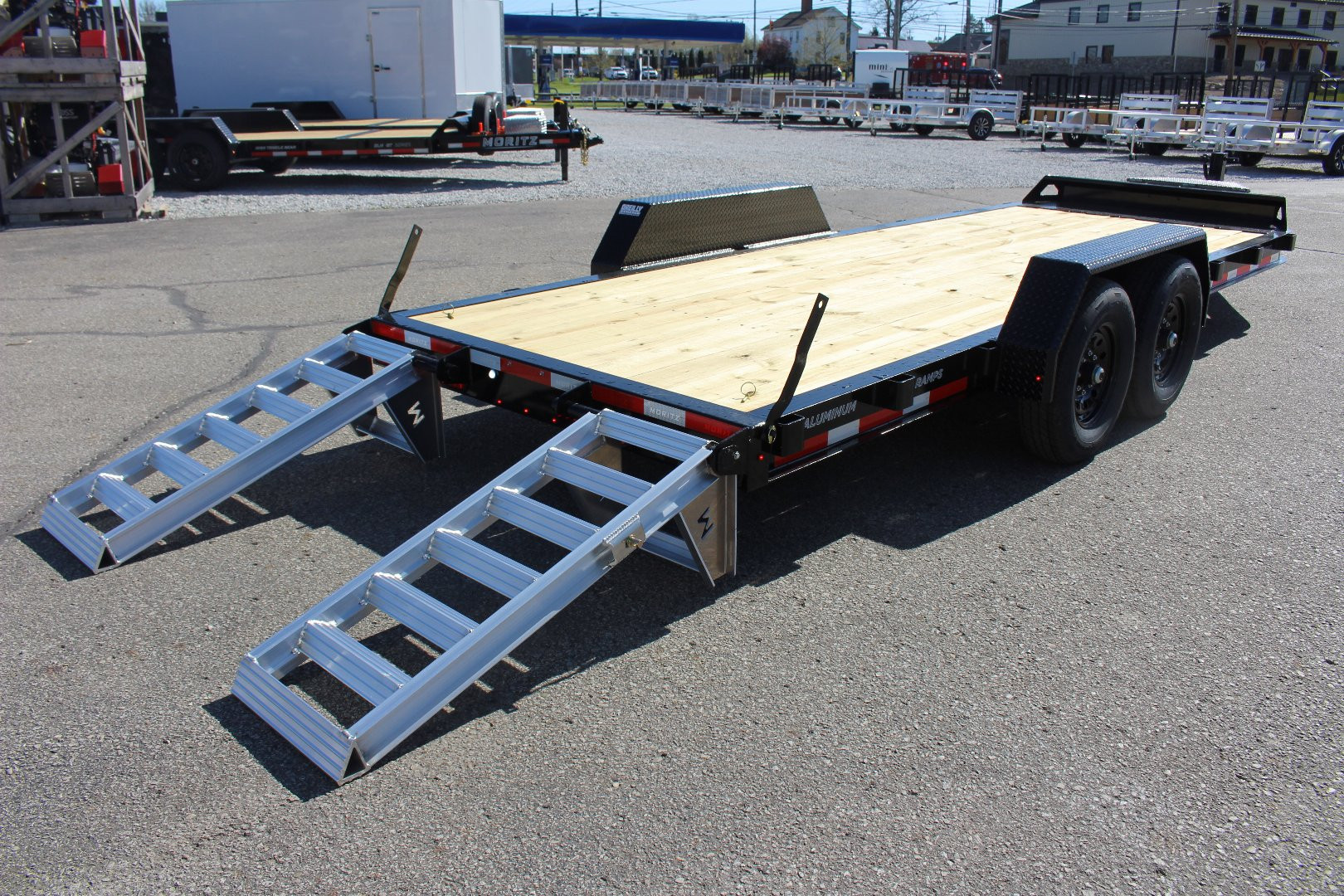 New 2025 Moritz ELBH 7' x 20' Low Pro - Aluminum Ramps - Equipment Trailer - 14000# GVW
