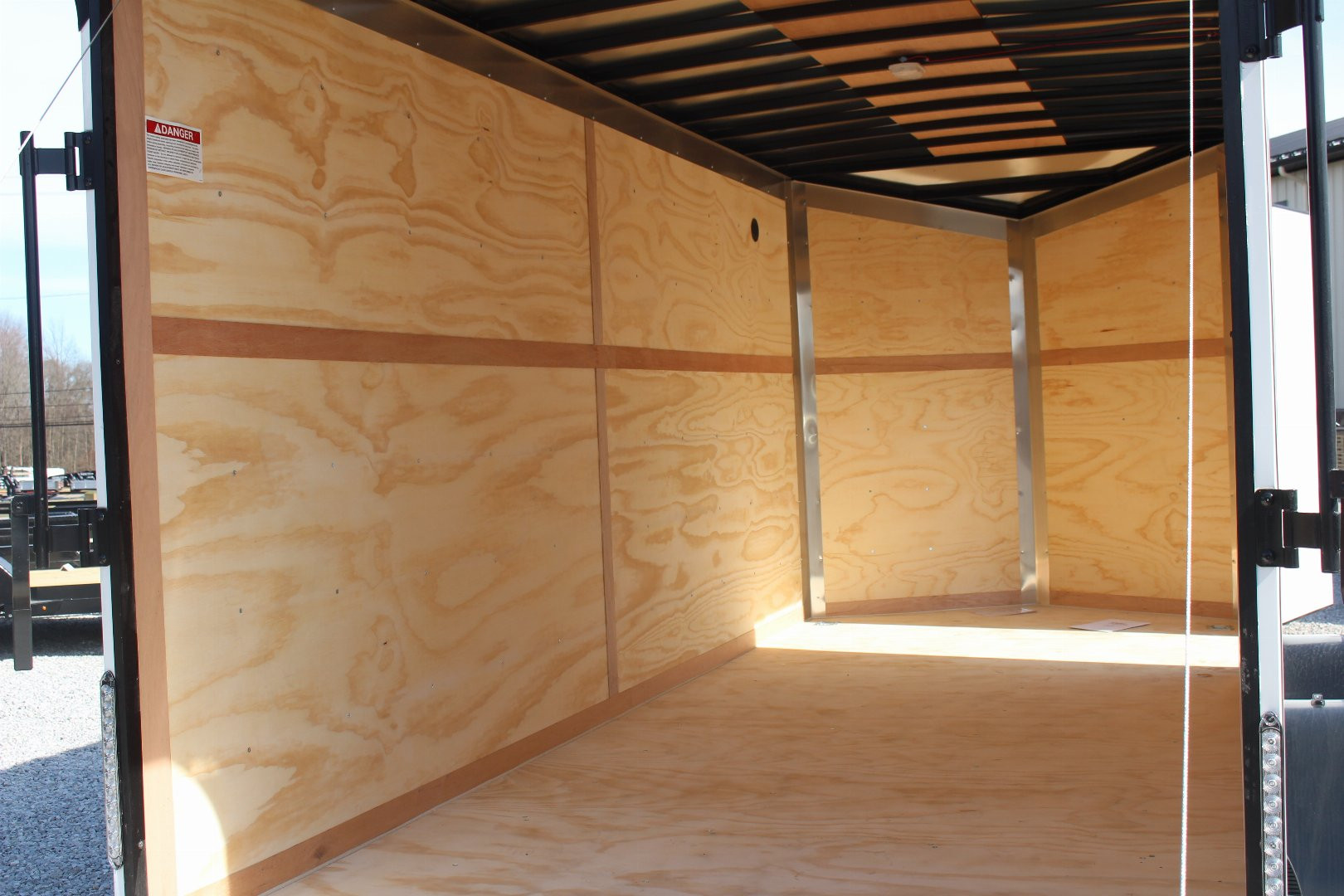 New 2025 United UJ 7' x 16' Enclosed Cargo Trailer - 7000# GVW - RAMP DOOR - 7' INTERIOR HEIGHT