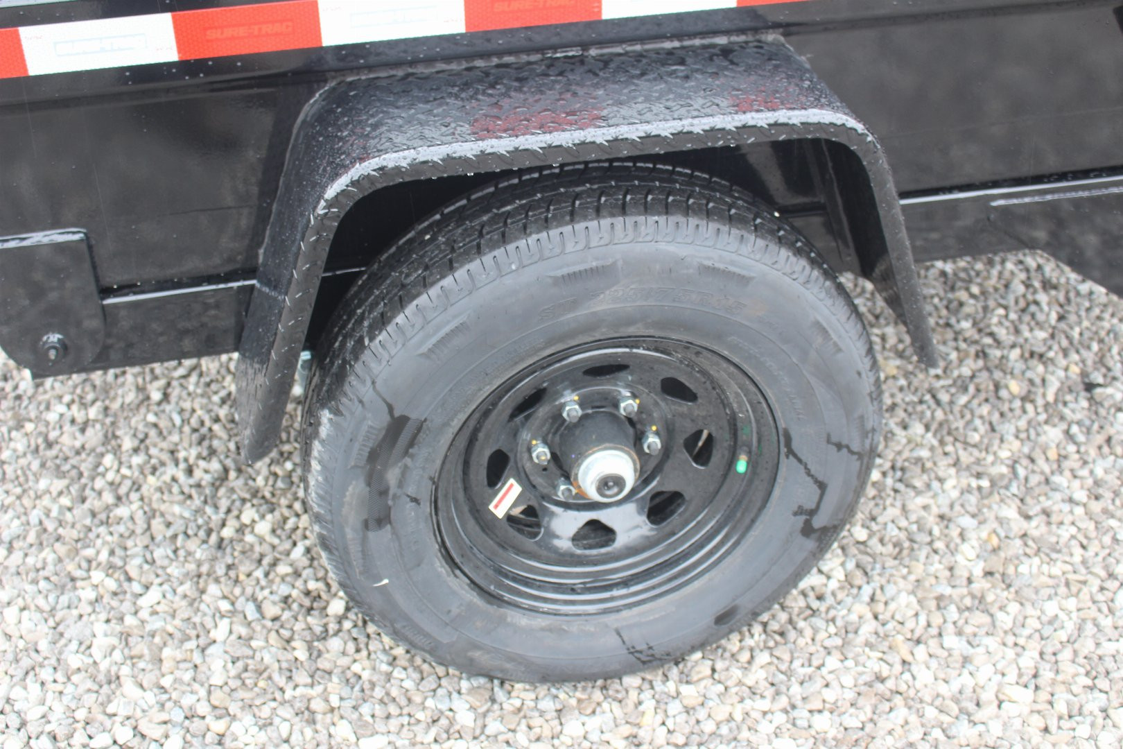 New 2025 Sure-Trac 5' x 8' Low Profile Homeowner Dump Trailer 5K - Single Ram (NO RAMPS) - BARN DOORS