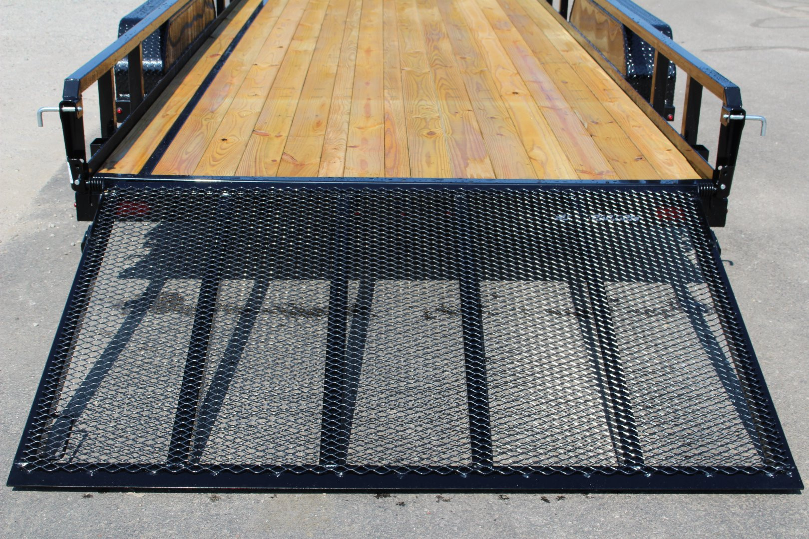 New 2025 Sure-Trac 7' x 20' Tandem Axle Tube Top Utility Trailer - 7000# GVW