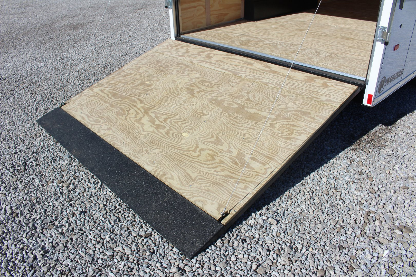 New 2025 Haul About LEOPARD 8.5' x 18' Cargo / Enclosed Trailer - 9990#GVW - RAMP DOOR