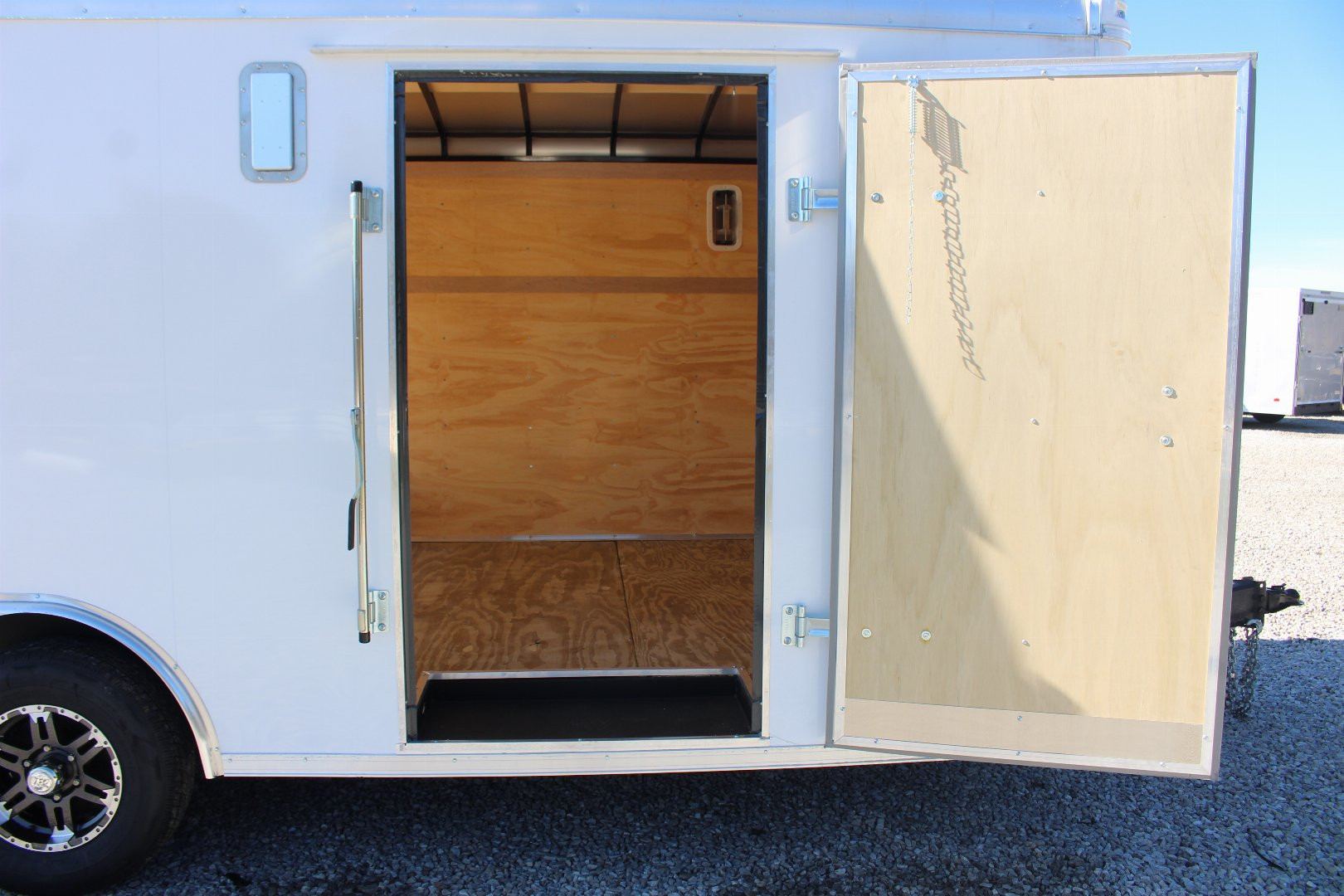 New 2025 Haul About LEOPARD 8.5' x 18' Cargo / Enclosed Trailer - 9990#GVW - RAMP DOOR