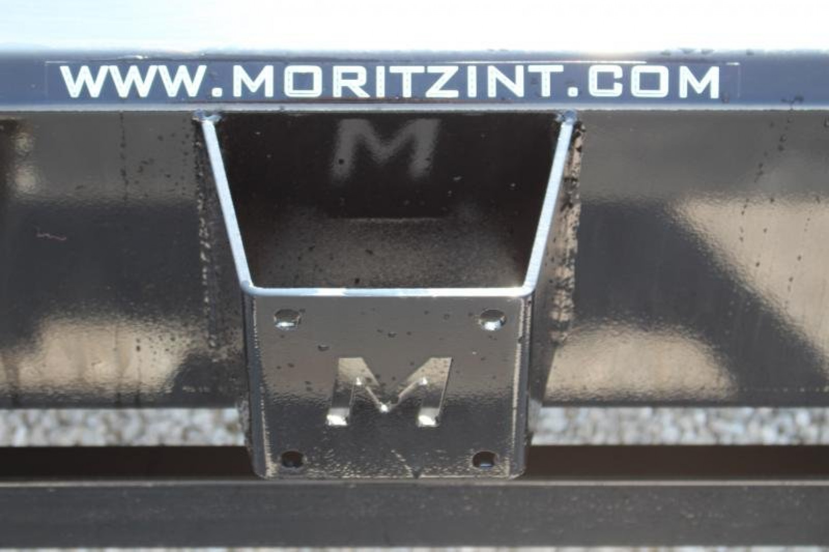 New 2024 Moritz 8' 6" x 18' + 4' Deckover Flatbed w/ Beavertail - Aluminum Ramps - 16,000# GVW