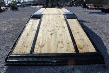 New 2025 Moritz FDGH Hydraulic Tail 30' GOOSENECK Deckover Flatbed Trailer- 17900# GVW