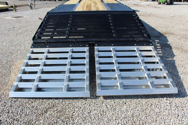 New 2025 Moritz FDGH DT 20' + 5' GOOSENECK Deckover Flatbed Trailer- Full Width Aluminum Ramps- 25900# GVW