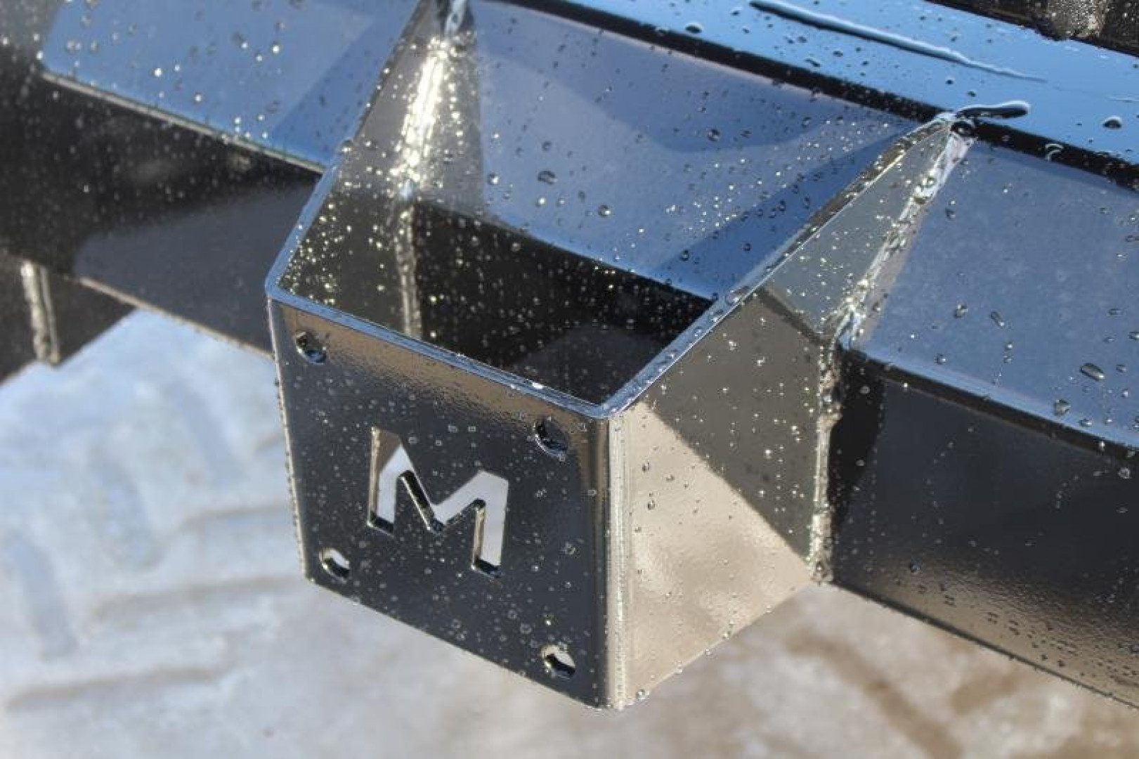 New 2025 Moritz 7' x 14' + 6' Low Pro - Hydraulic Power Tail - Equipment Trailer - 16000# GVW