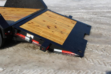 New 2025 Moritz 7' x 14' + 6' Low Pro - Hydraulic Power Tail - Equipment Trailer - 16000# GVW