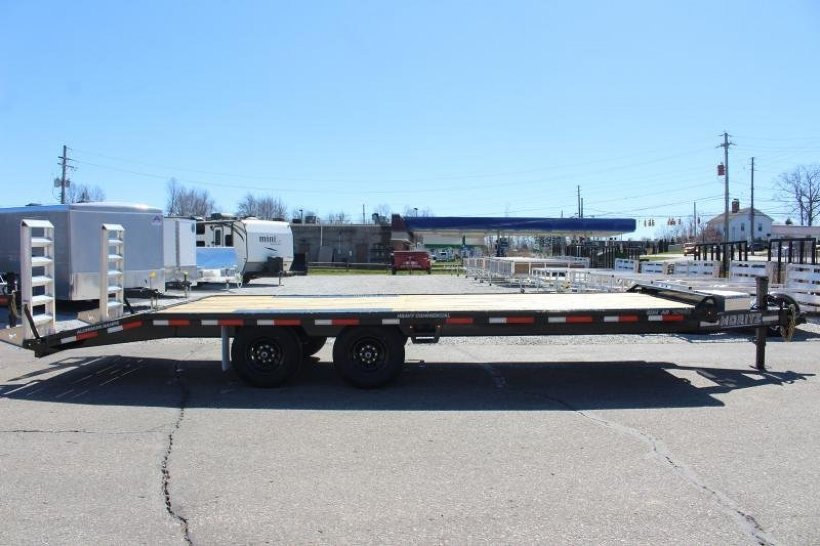 New 2025 Moritz 8' 6" x 20' + 4' Deckover Flatbed w/ Beavertail - Aluminum Ramps - 14,000# GVW