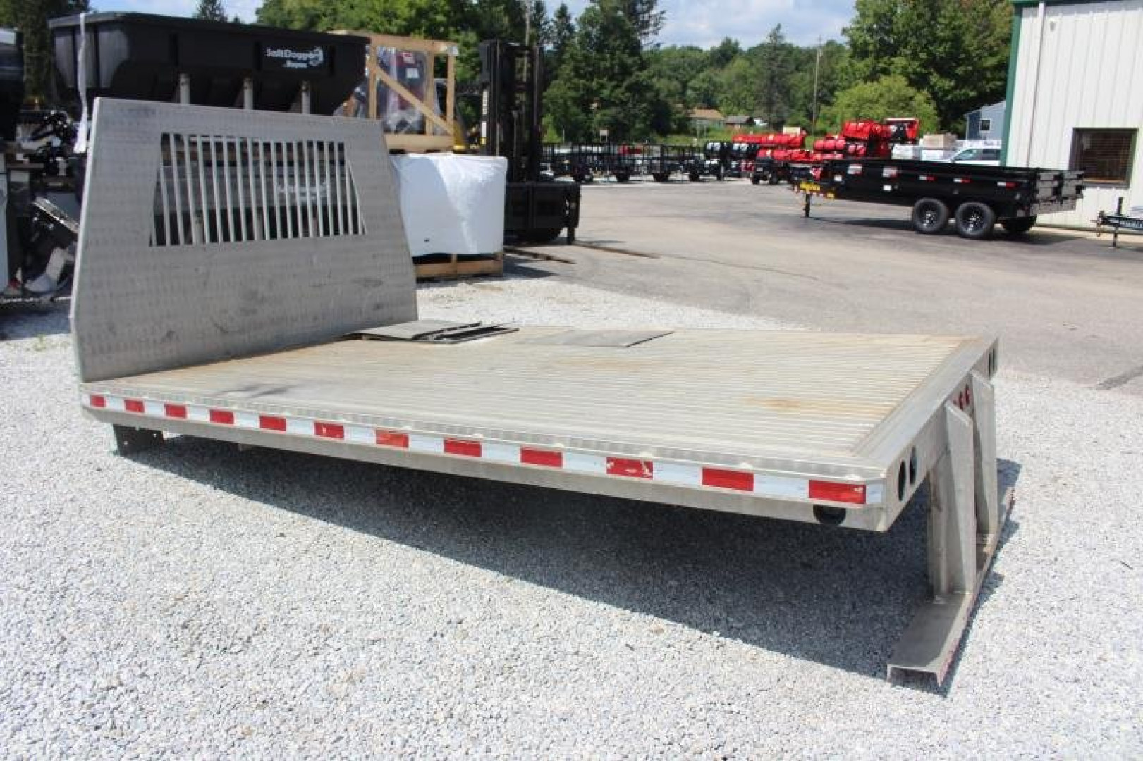 Used 2023  8' x 11.4' Aluminum Flatbed Flat Decks