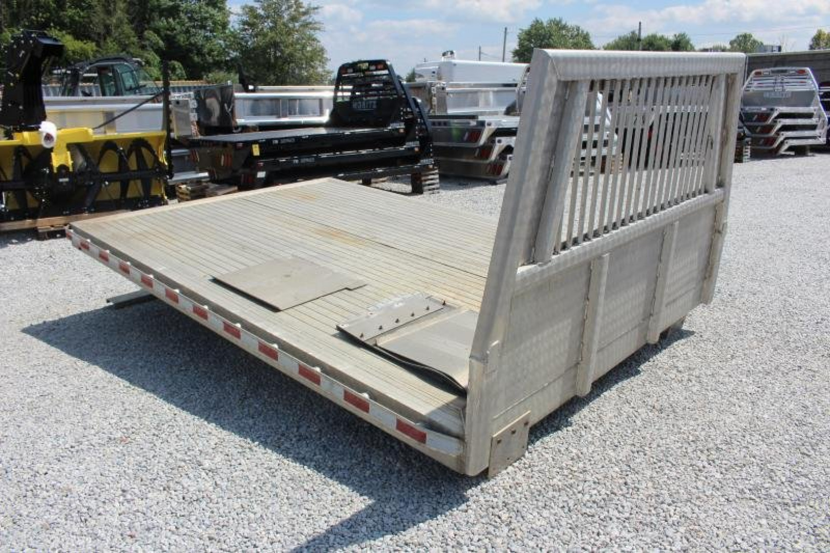 Used 2023  8' x 11.4' Aluminum Flatbed Flat Decks
