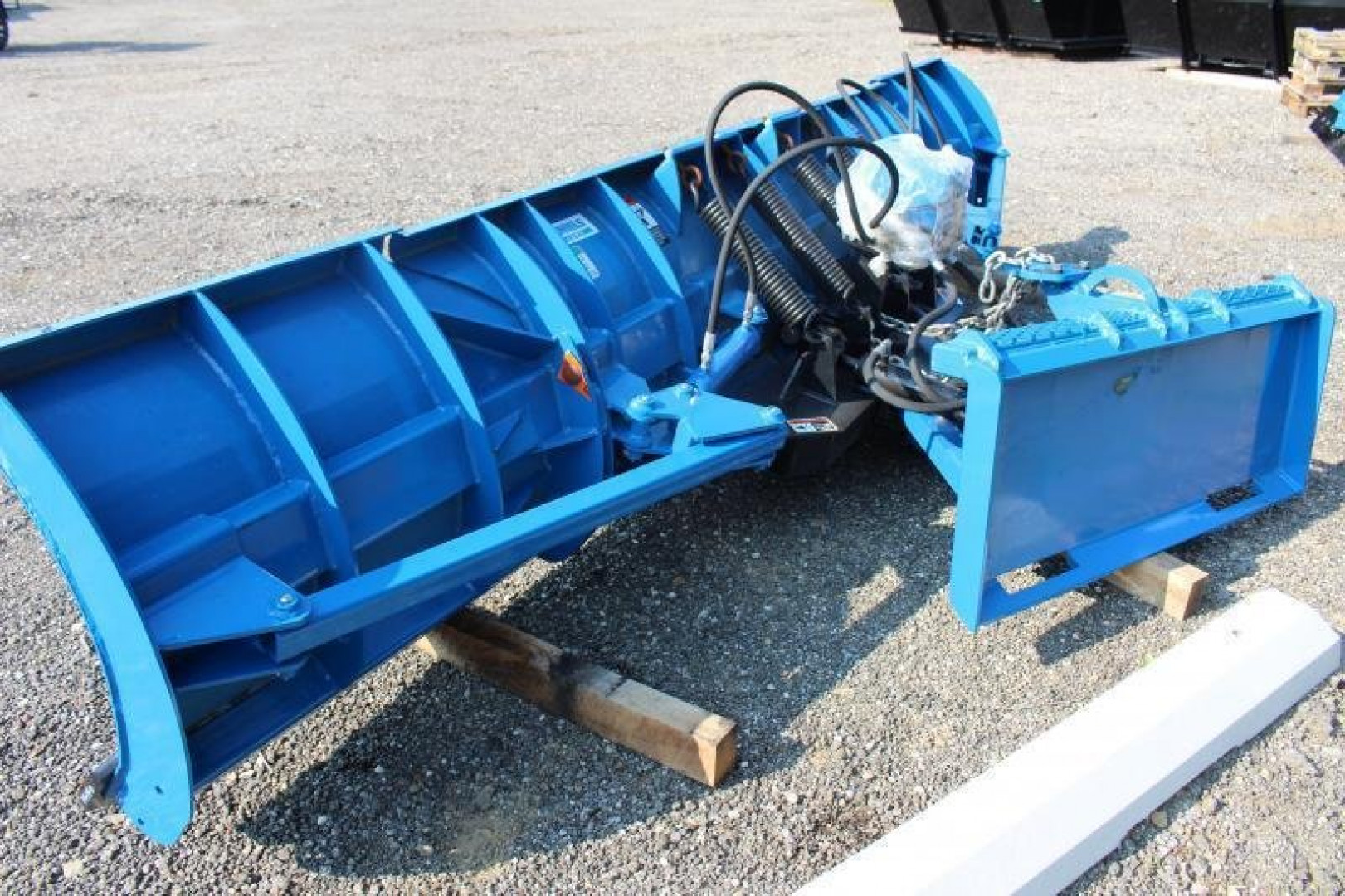 New 2022 DANIELS 16.5' VERSATACH 3 in 1 PLOW - Skid Steer Mount - VT16