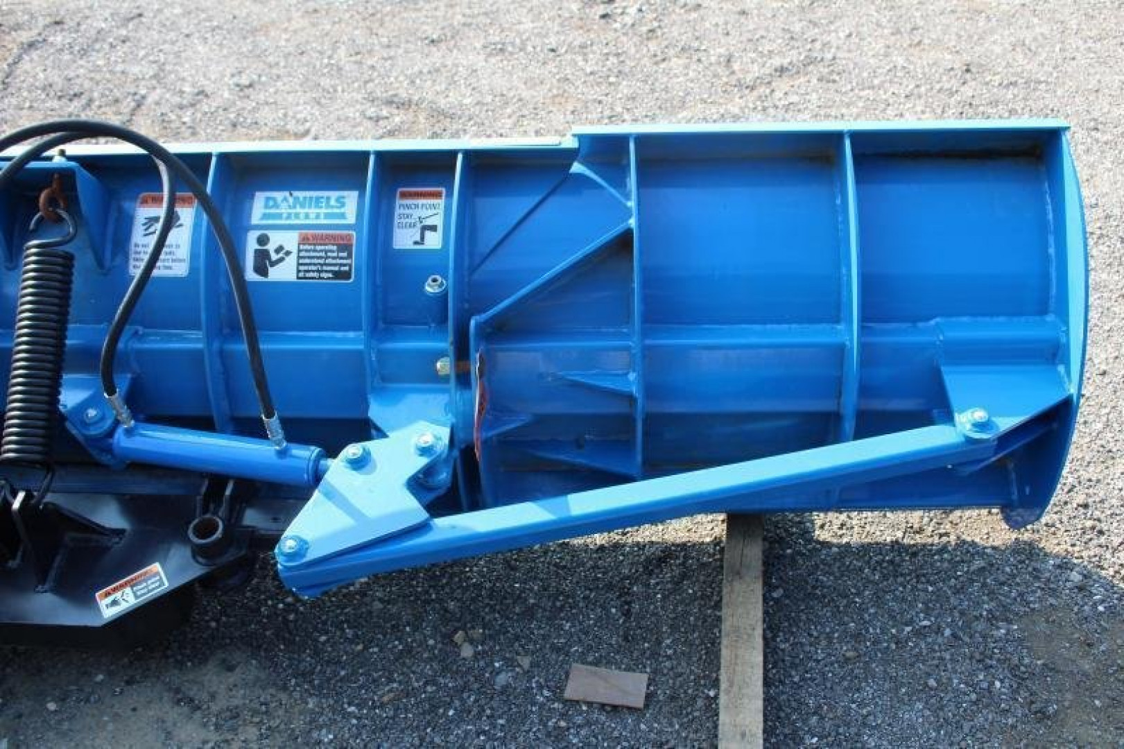 New 2022 DANIELS 16.5' VERSATACH 3 in 1 PLOW - Skid Steer Mount - VT16