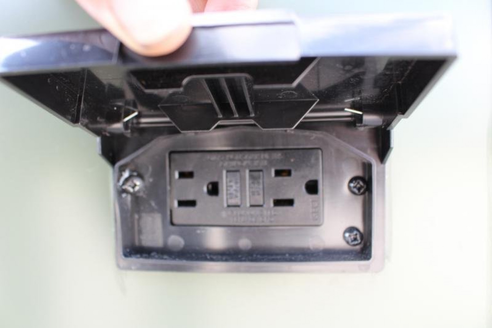 New 2025 NEO Trailers 5' x 12' Micro Sport - Recreation - Cargo - Enclosed Trailer - 2990# GVW