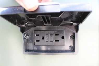 New 2025 NEO Trailers 5' x 12' Micro Sport - Recreation - Cargo - Enclosed Trailer - 2990# GVW