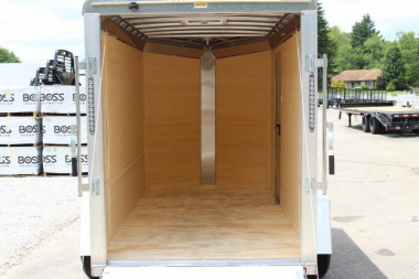 New 2025 NEO Trailers NAV 5' x 10' Aluminum Enclosed Cargo Trailer - Ramp Door - 6' INTERIOR HEIGHT - 2500# GVW