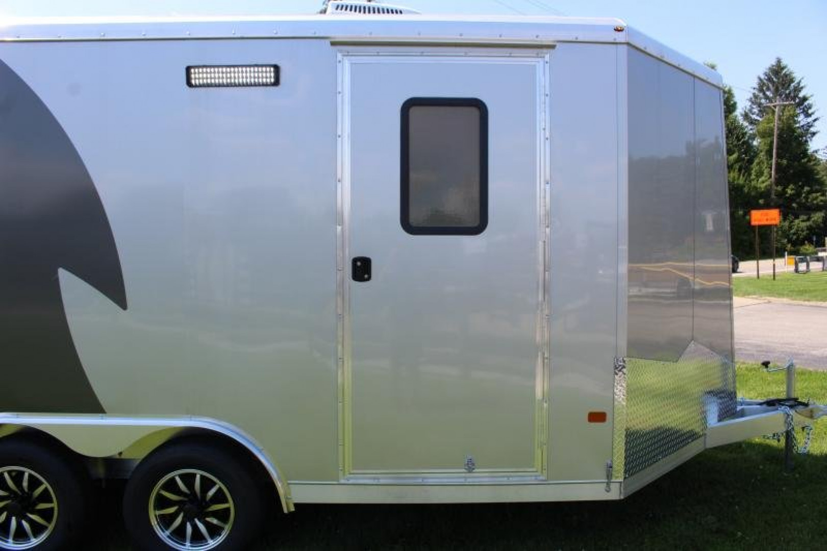 New 2025 NEO Trailers NAUX 8.5' x 14' Aluminum UTV Hauler X Enclosed Trailer - Ramp Door - 7' Interior Height - 7000# GVW