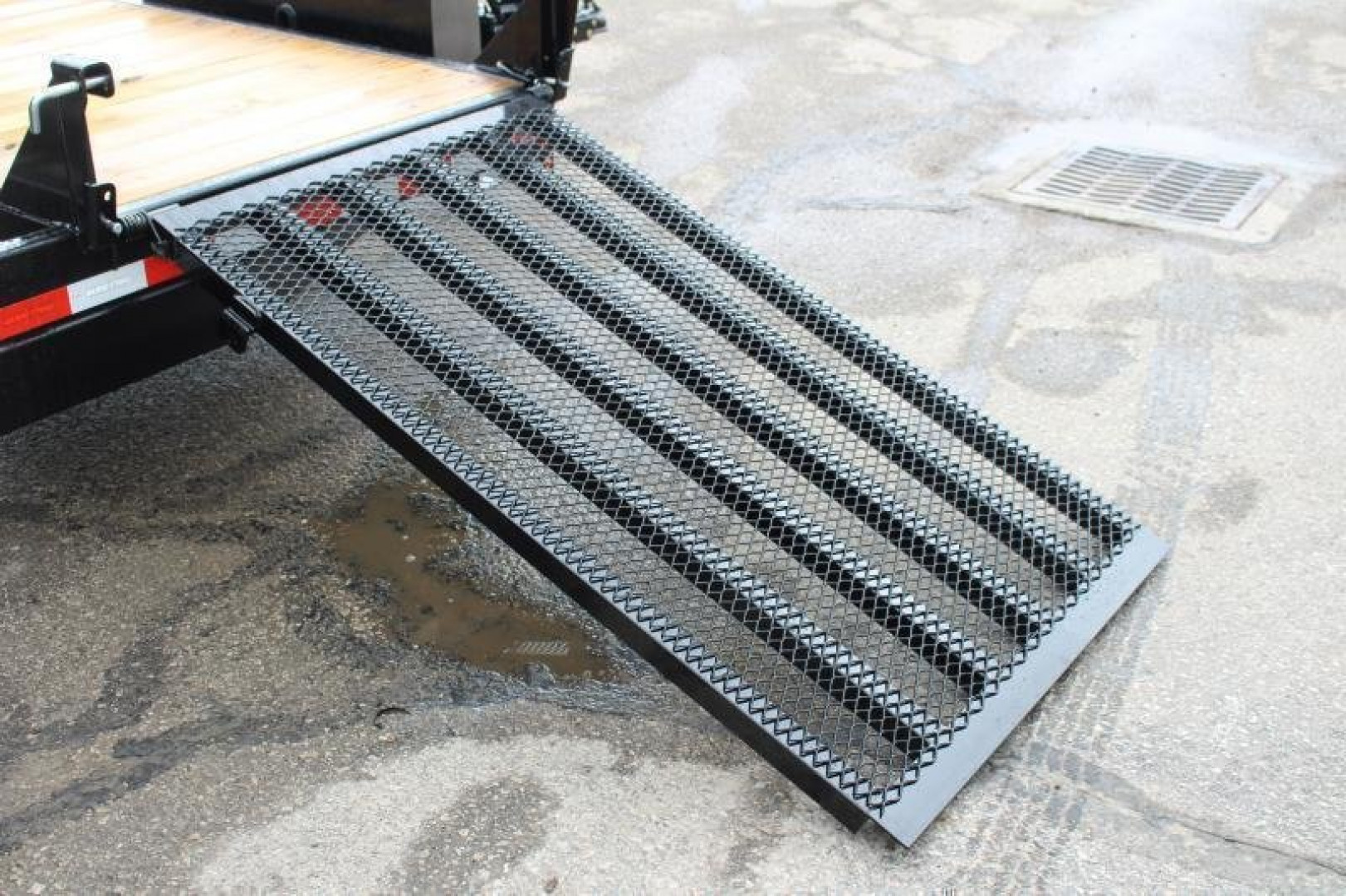 New 2025 Sure-Trac 7' x 12' + 4' Front Platform - Hydraulic Dump Trailer - Scissor Lift - Steel Ramps - 14000# GVW