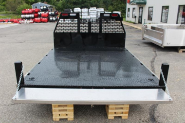 New 2024 SH Truck Bodies - Telescopic Hoist Dumping Flatbed - SRW Long Bed - Ram