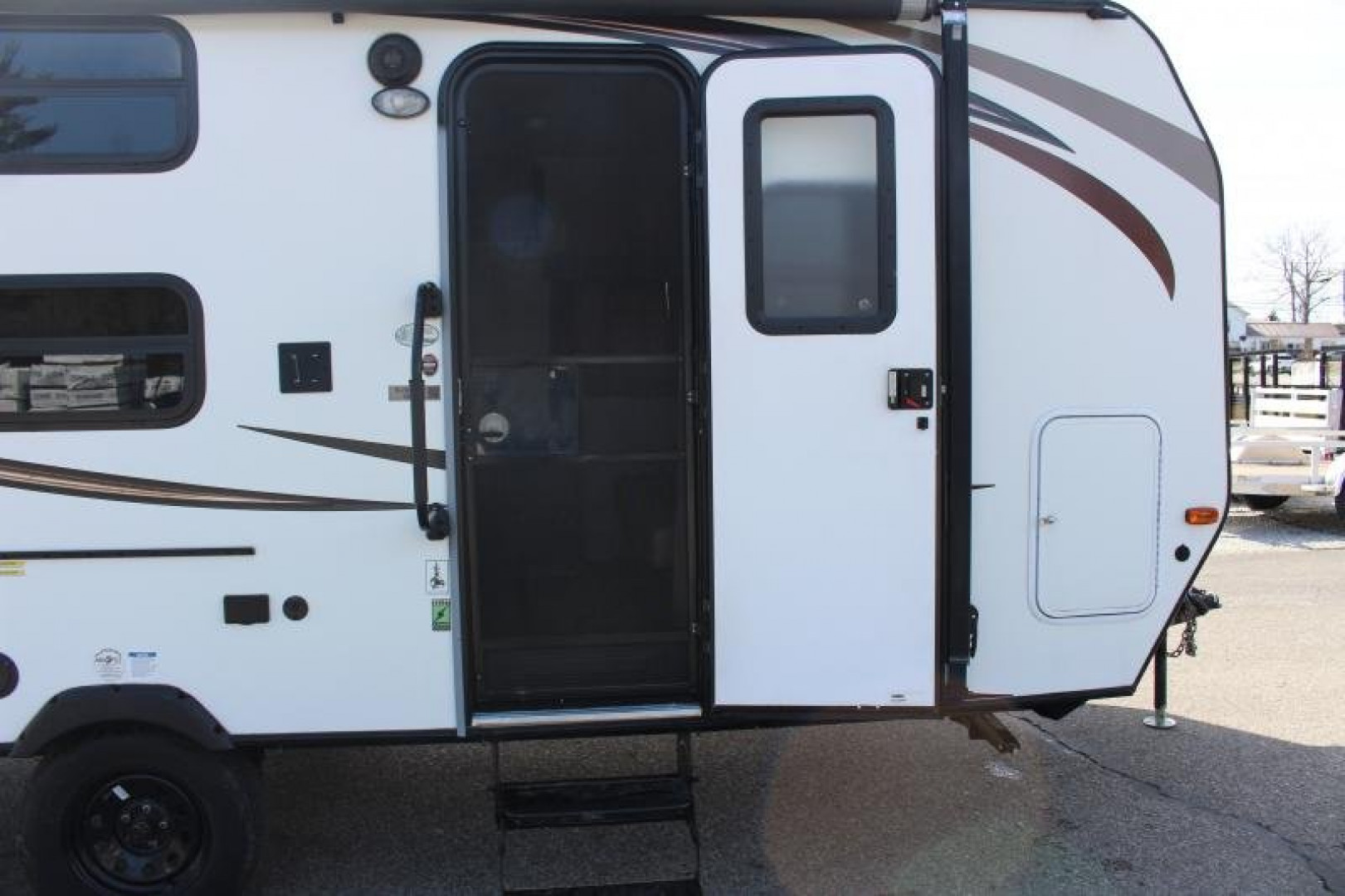 Used 2017 Rockwood MINI LITE 1905 Travel Trailer