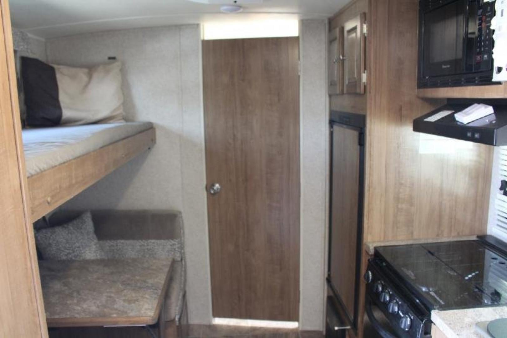 Used 2017 Rockwood MINI LITE 1905 Travel Trailer