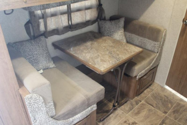 Used 2017 Rockwood MINI LITE 1905 Travel Trailer