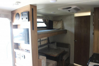 Used 2017 Rockwood MINI LITE 1905 Travel Trailer