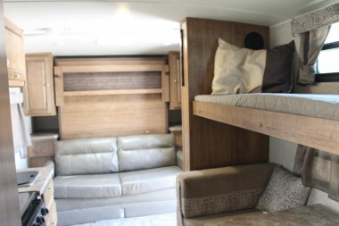 Used 2017 Rockwood MINI LITE 1905 Travel Trailer