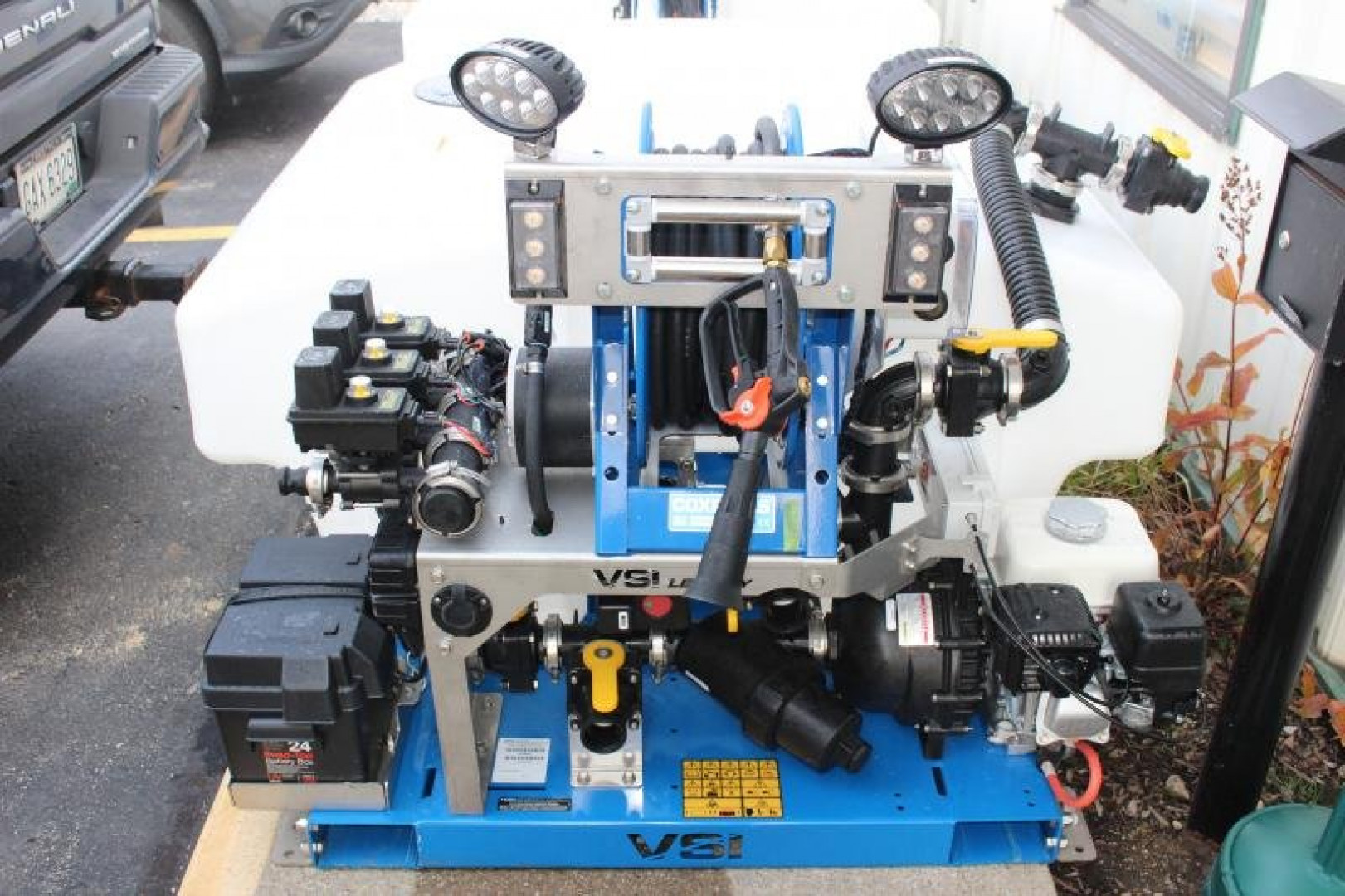 New 2023 VSI BY BOSS 305 LEGACY SERIES LIQUID SPRAYER