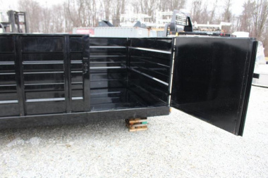 New 2022 PARKHURST 8' x 12.5' Toughline Platfrom Bed - Steel Floor - Next Gen Landscape Racks