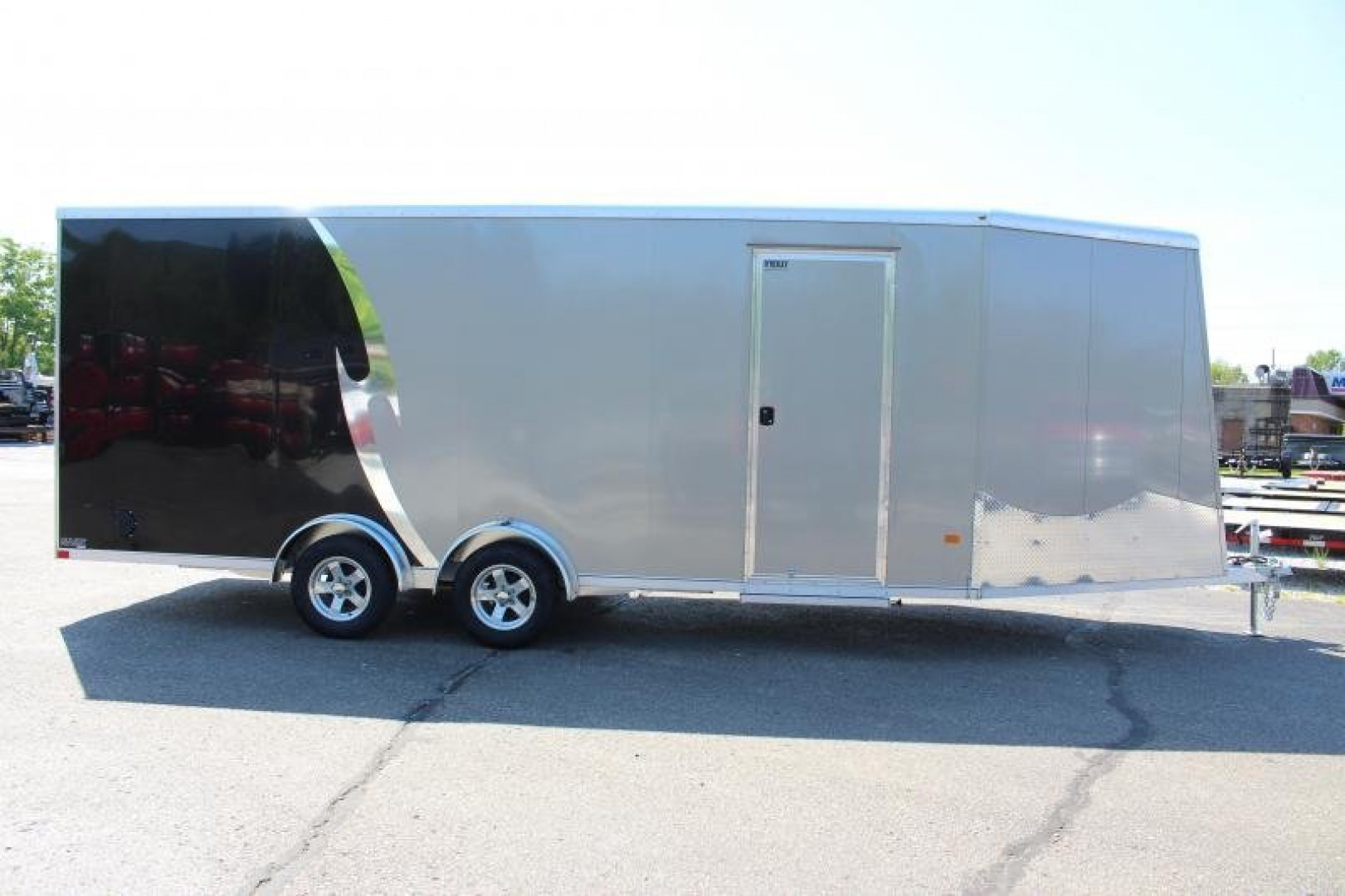 New 2022 NEO NASX 7.5' x 25' Aluminum All Sport X Enclosed Trailer - Ramp Door - Front Ramp - 7.5' Interior - Dual Fuel Doors - 7000# GVW