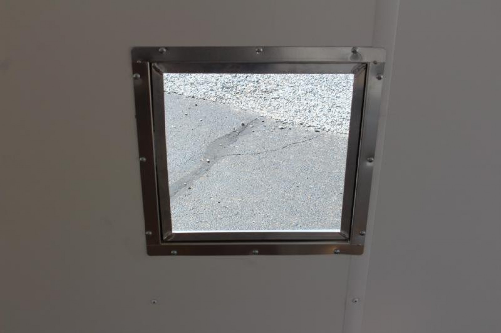 New 2022 NEO NASX 7.5' x 25' Aluminum All Sport X Enclosed Trailer - Ramp Door - Front Ramp - 7.5' Interior - Dual Fuel Doors - 7000# GVW