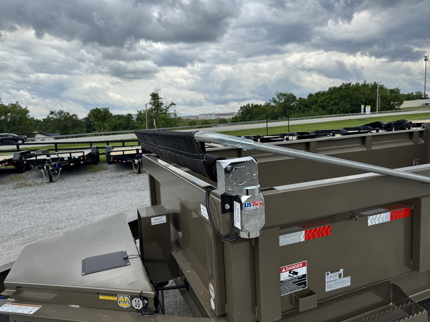 New 2025 Load Trail 83"x14' 14,000# Scissor Lift Dump Trailer