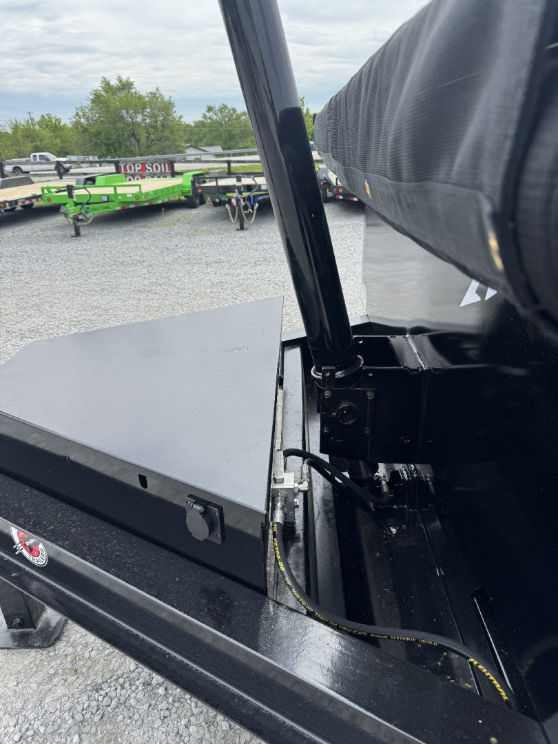 New 2025 Homesteader Trailer 716IX Dump Trailer