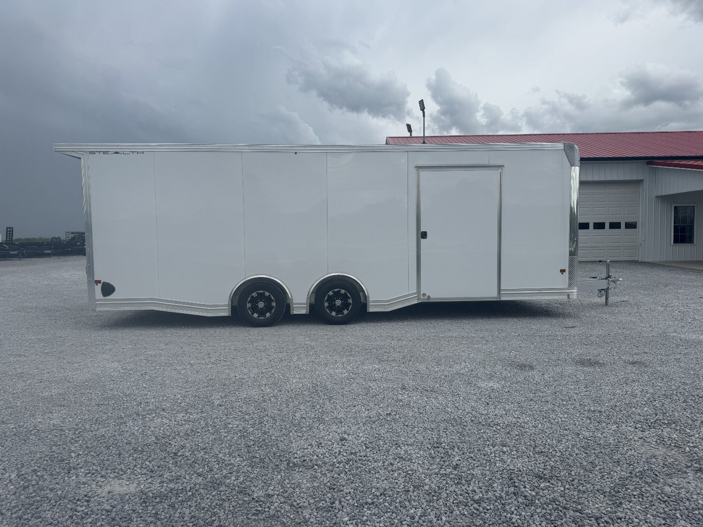 New 2025 ALCOM-Stealth 8.5'x24' Aluminum Enclosed Trailer