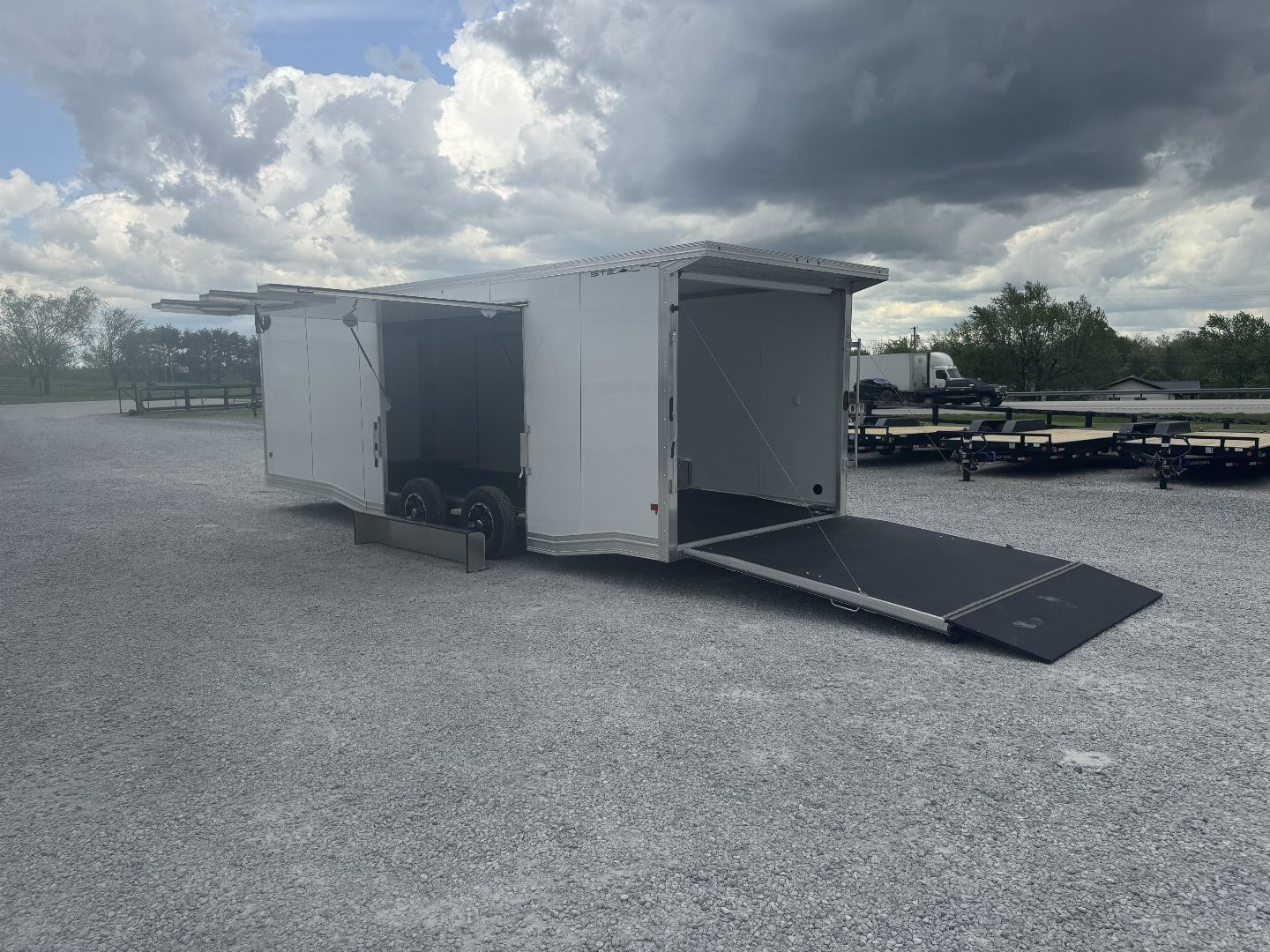 New 2025 ALCOM-Stealth 8.5'x24' Aluminum Enclosed Trailer