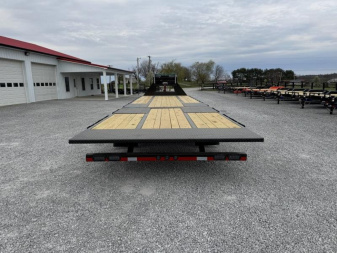 New 2025 Load Trail 32' Hydraulic Dovetail Gooseneck Equipment Trailer