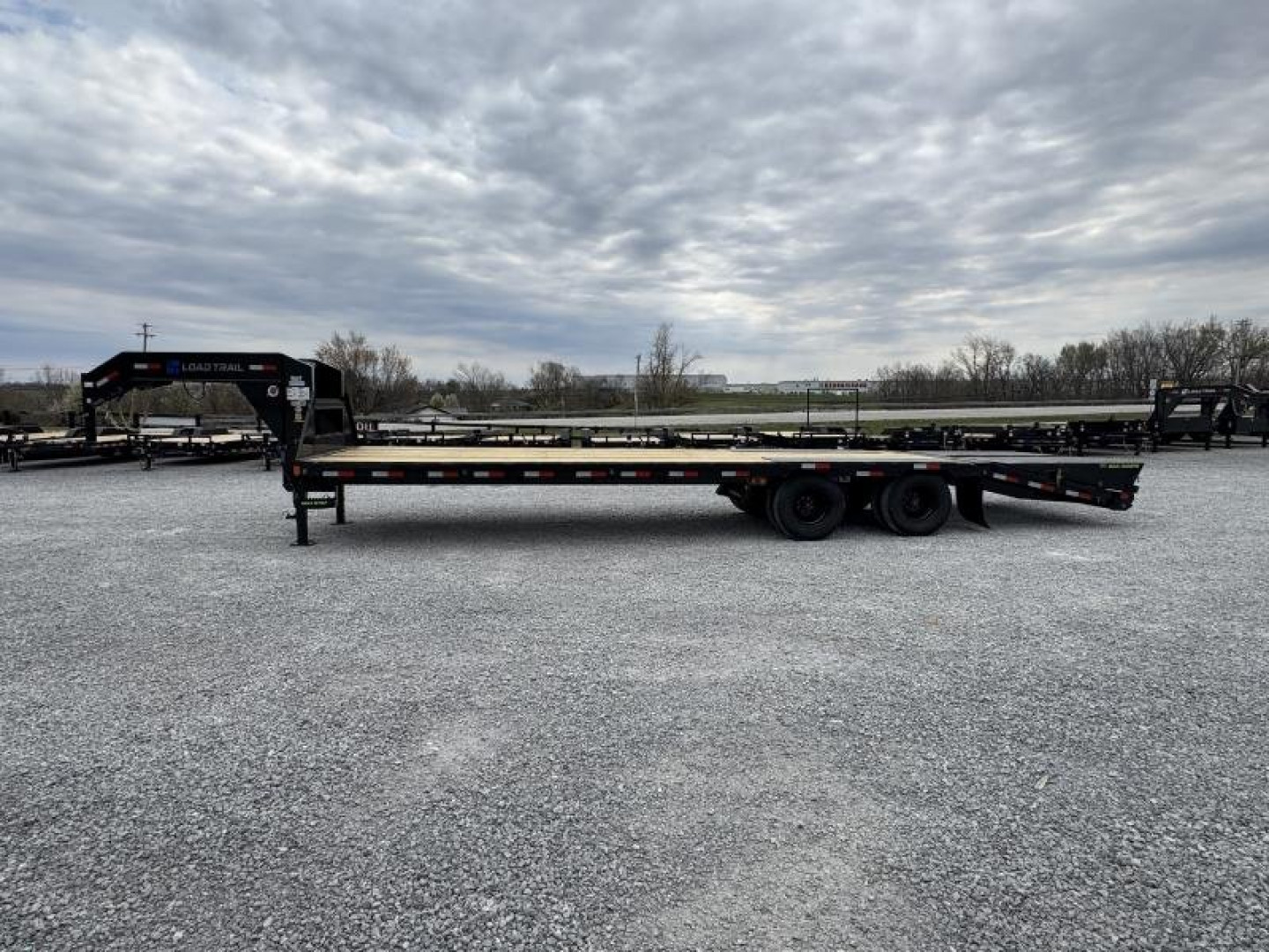 New 2025 Load Trail 25'+5' Dual Tandem Gooseneck Equipment Trailer