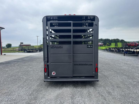 New 2026 Delta Trailers 16FT 500ES Gooseneck Livestock Trailer Stock / Stock Combo Trailer