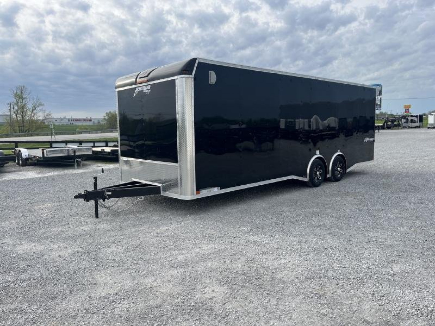 New 2026 Homesteader 8.5x24ft Champion Spread Axle Enclosed Trailer