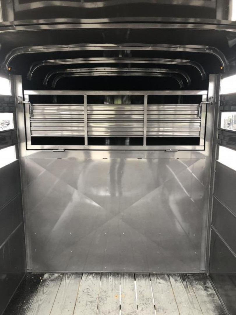 New 2025 Delta Trailers 16ft Gooseneck Livestock Trailer *Extra Height* Stock / Stock Combo Trailer