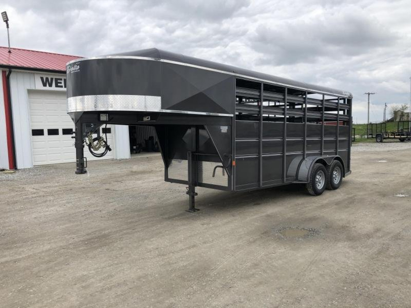 New 2025 Delta Trailers 16ft Gooseneck Livestock Trailer *Extra Height* Stock / Stock Combo Trailer